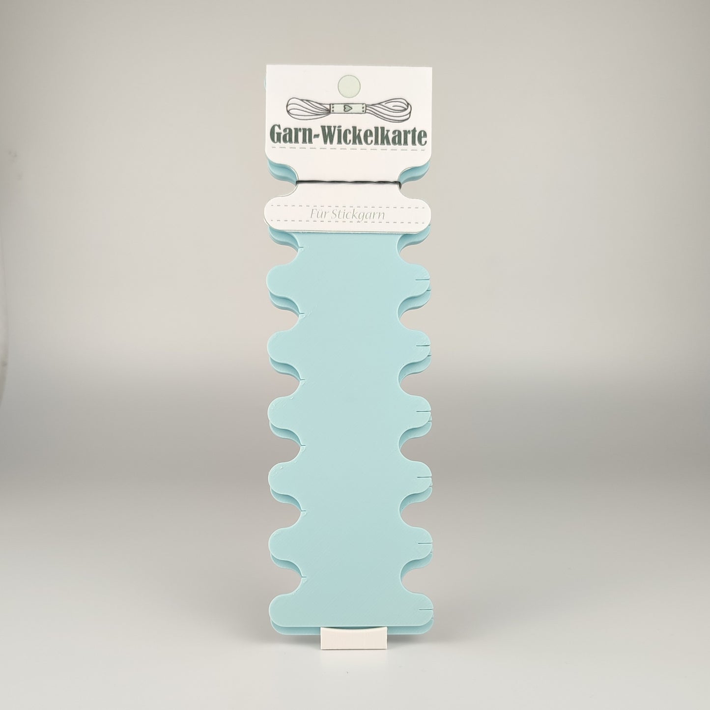 Garnwickelkarte 3er Set in der Farbe Hellblau.