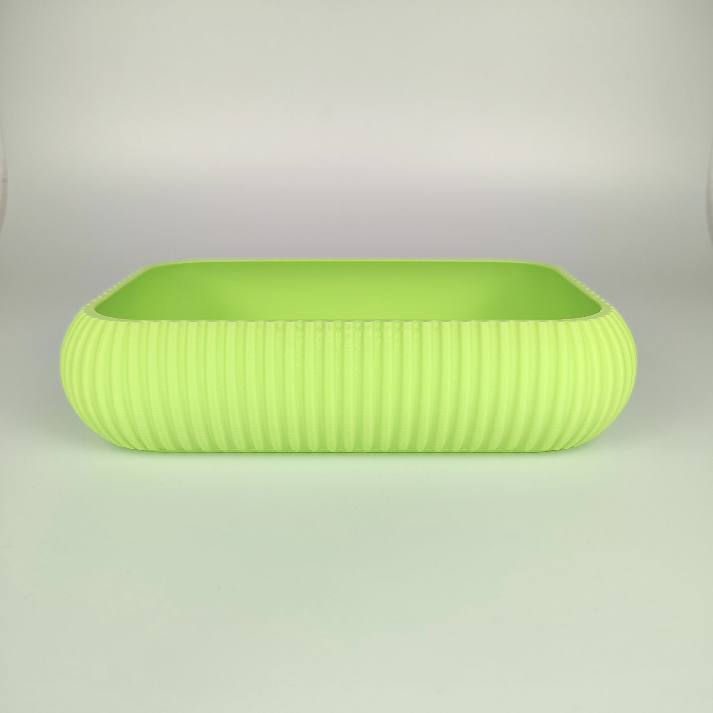 Große Dekoschale in der Farbe Apfelgrün.