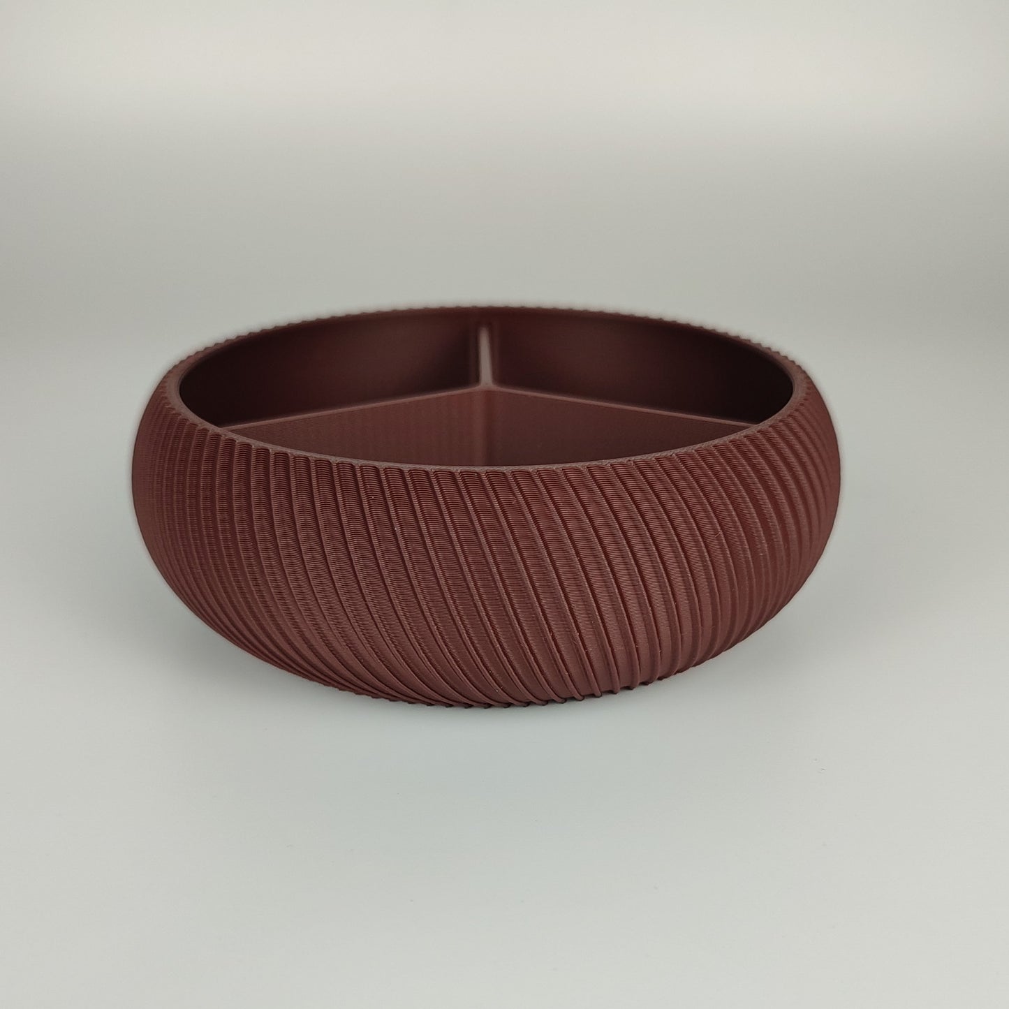 Schmuckbox mit Fächer in der Farbe Rubin Rot.